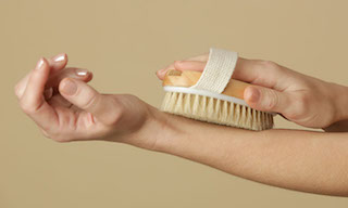 skin brushing for pandemic stress